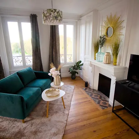L'haussmanien - 3 Min Naval Group Et Mer, Chic & Local Velo, Intendance Luxury Host